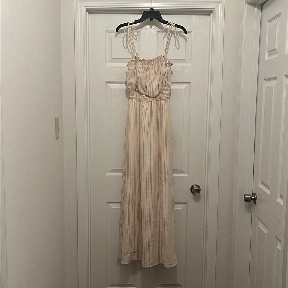 Lulus beige striped maxi dress NWT